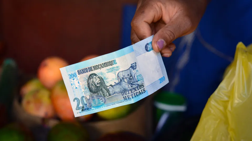 Moçambique arrecadou mais de 4,6 mil milhões em receita desde janeiro